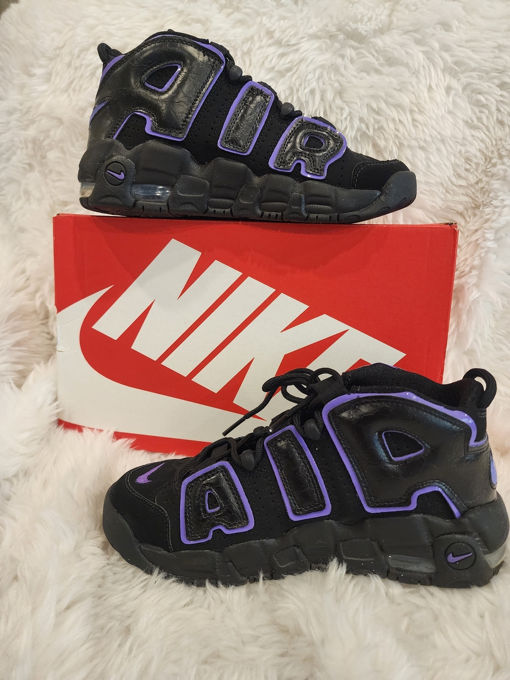 Nike Kids Black and Purple Air More Uptempo Sneakers